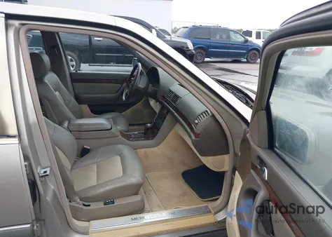 1995 Mercedes-Benz S 600 из США, поврежденный, VIN WDBGA57E0SA258864